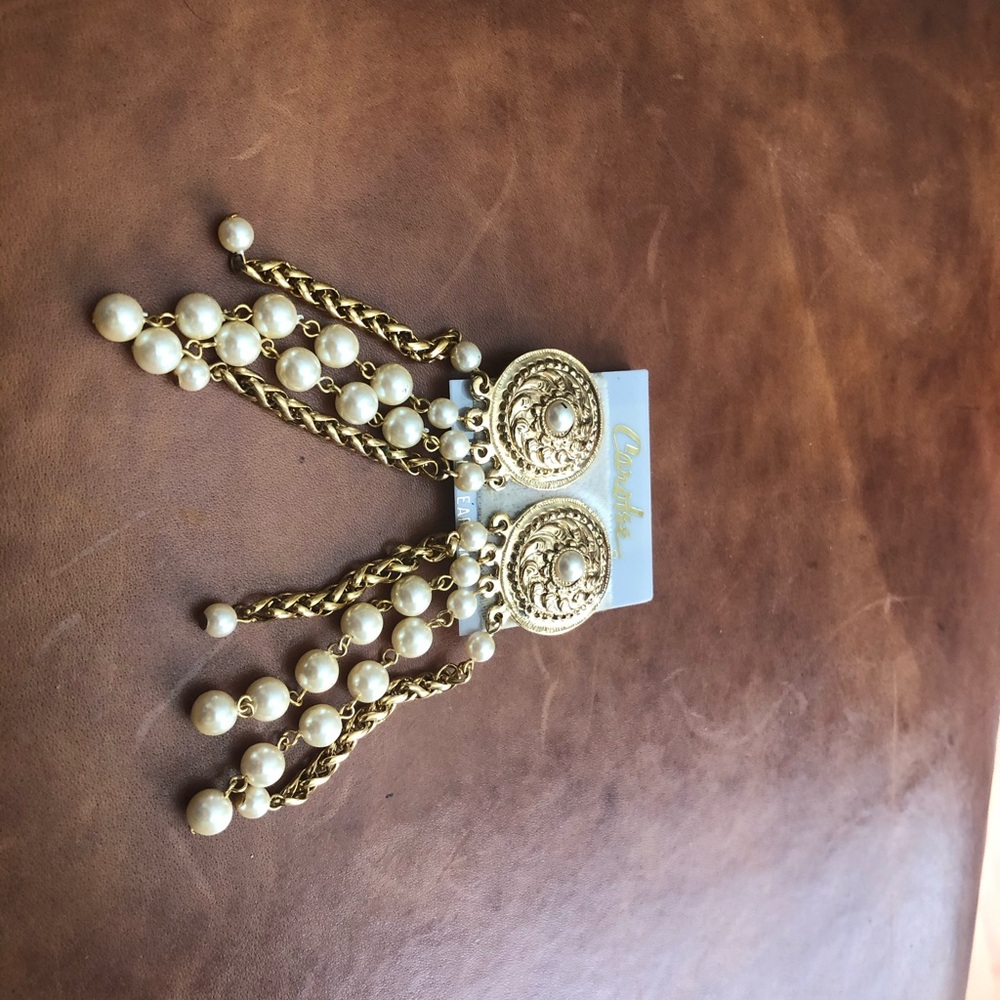 Elegant Gold and Cream Dangle Earrings